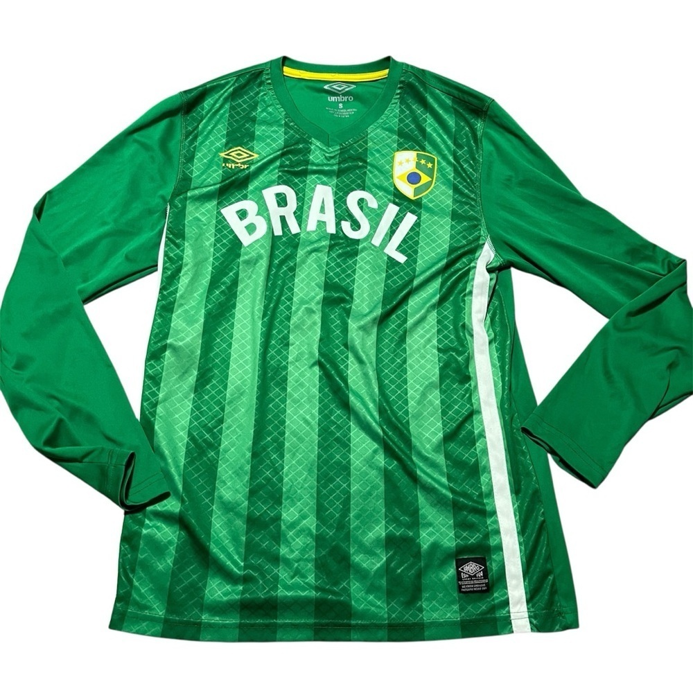 Brasil Green Umbro Soccer Long Sleeve Jersey Mens Small Measures Big Long
